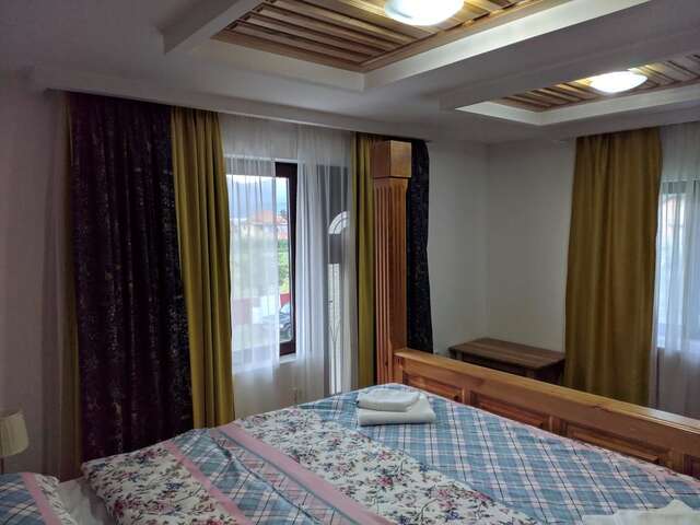 Отель Hotel and Restaurant Abas Плав-26