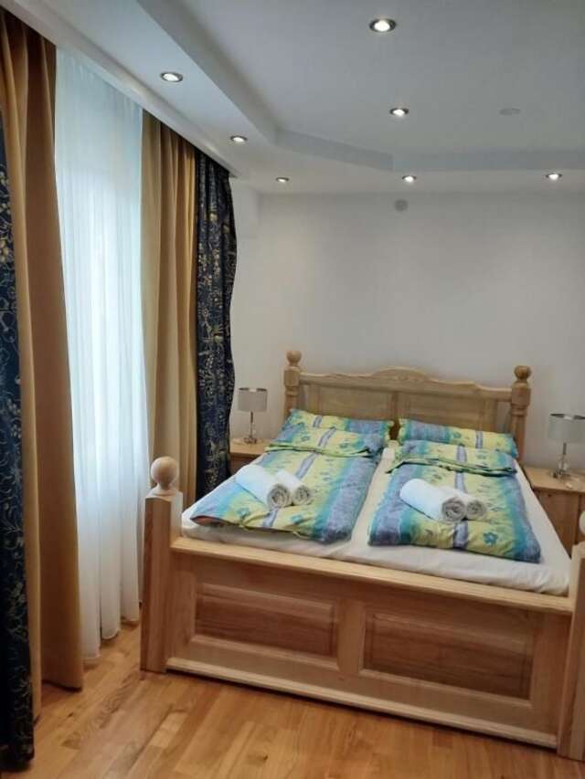 Отель Hotel and Restaurant Abas Плав-48